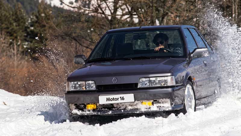 Renault 21 Turbo Quadra