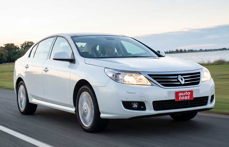 Renault Latitude V6