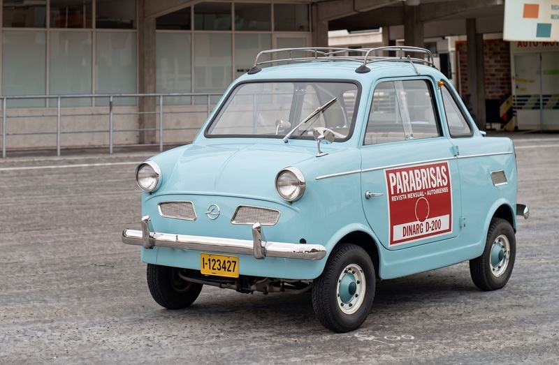Dinarg D-200