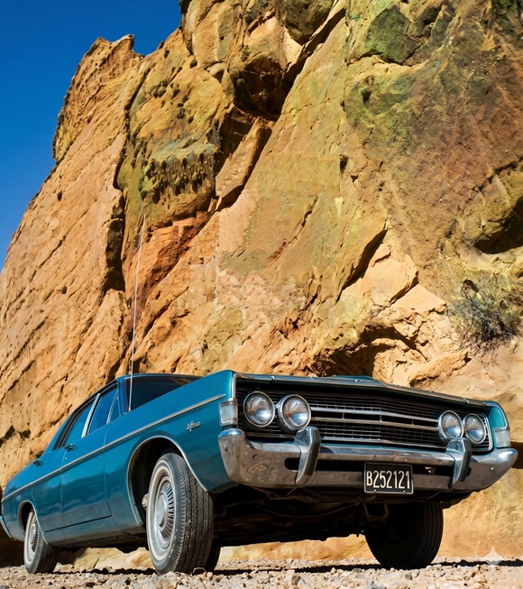 Ford Fairlane 500 V8