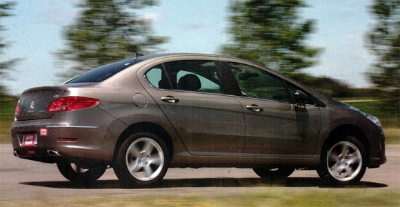Peugeot 408 2.0 Pack 3