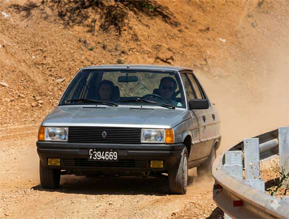 Renault 9 TSE 1.4