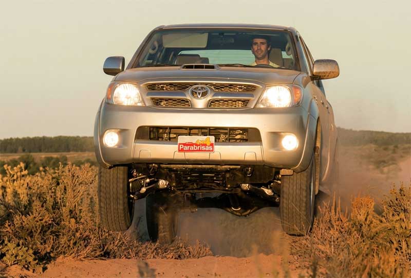 Toyota Hilux SRV 3.0 D-4D 163 CV 4X4
