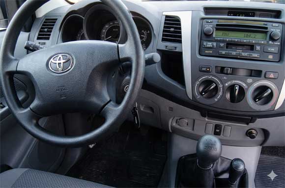 Toyota Hilux SRV 3.0 4x4 163 CV